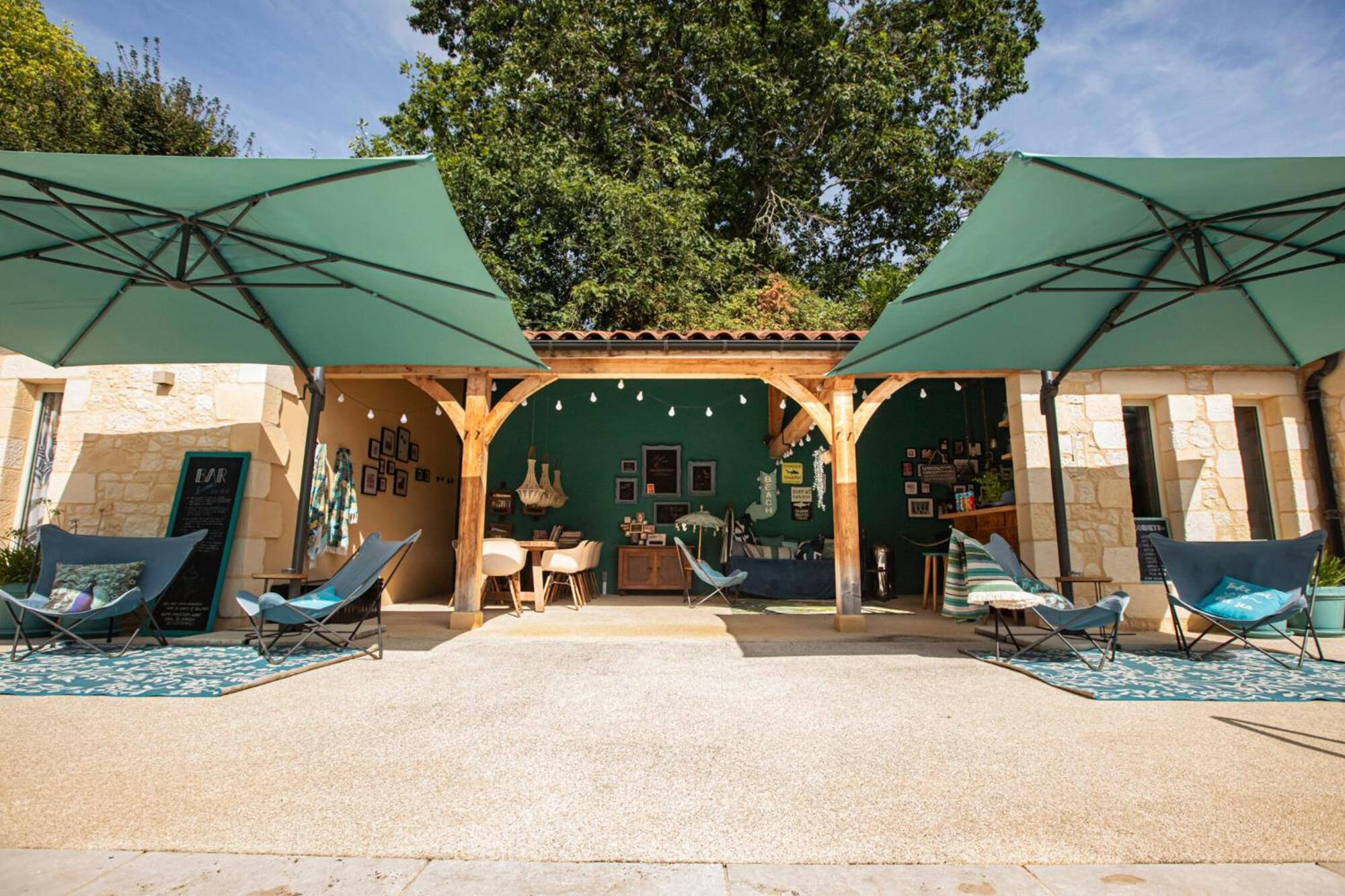 Lo Petit Cretsou Acomodação com café da manhã Simeyrols Exterior foto