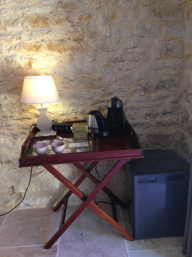 Lo Petit Cretsou Acomodação com café da manhã Simeyrols Exterior foto